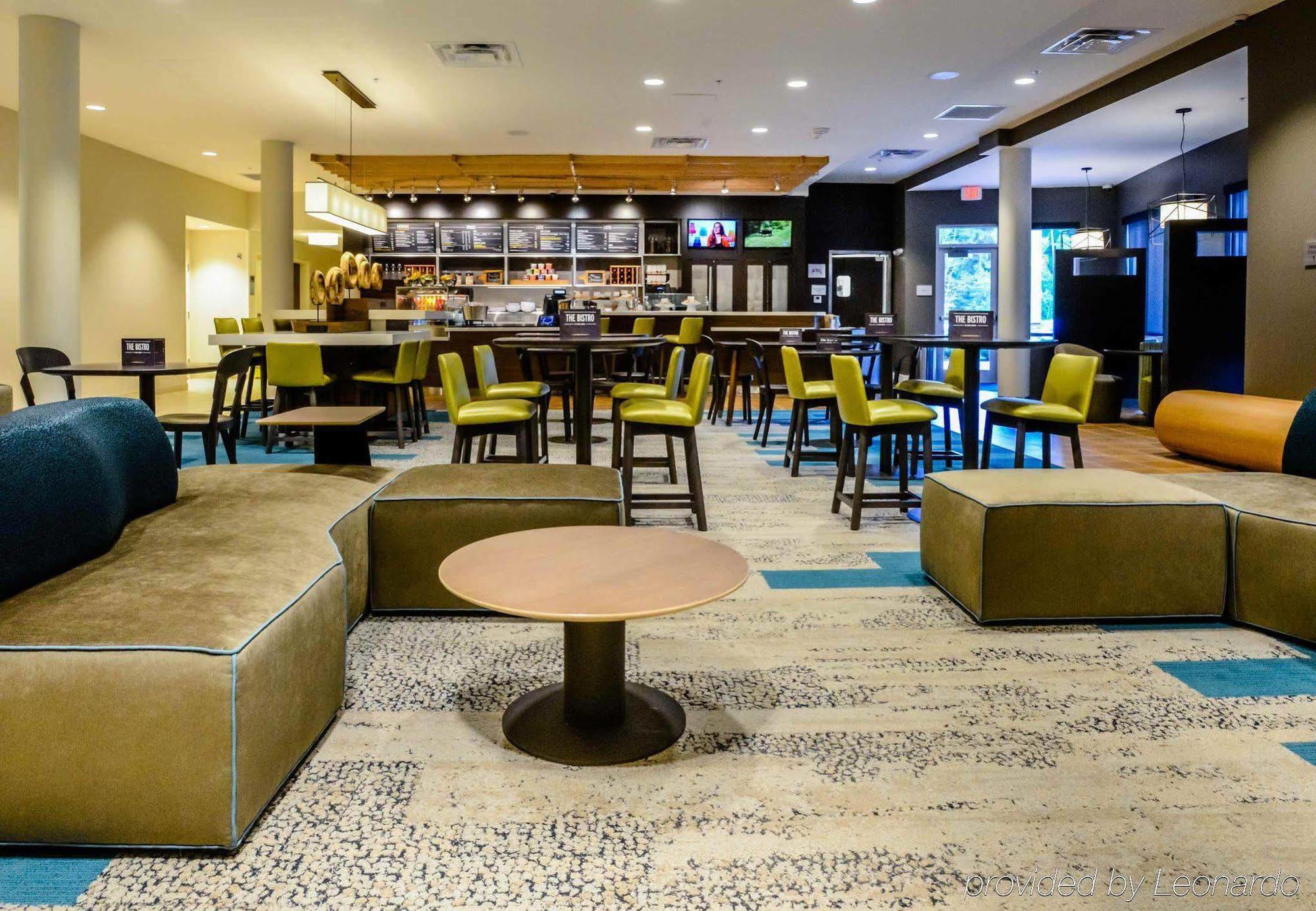 Courtyard Lake Charles Ngoại thất bức ảnh