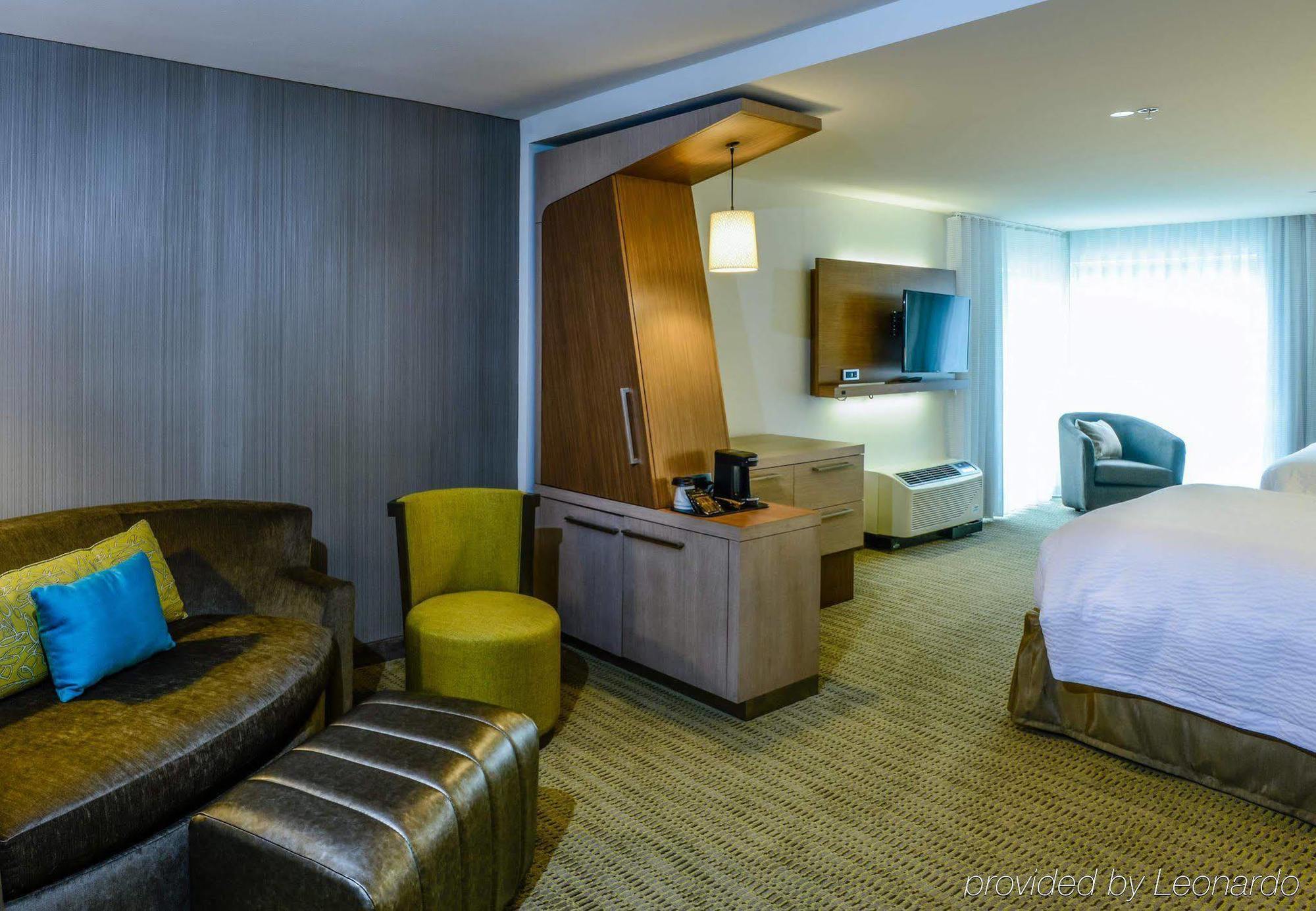 Courtyard Lake Charles Ngoại thất bức ảnh