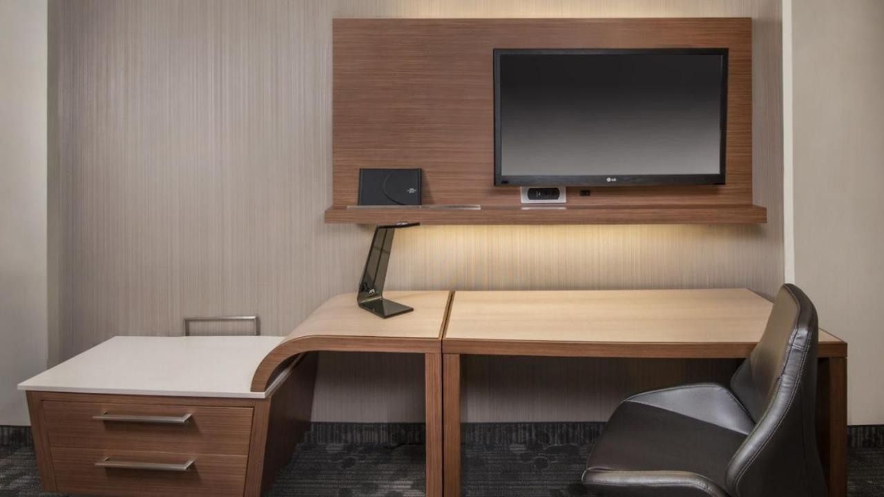 Courtyard Lake Charles Ngoại thất bức ảnh