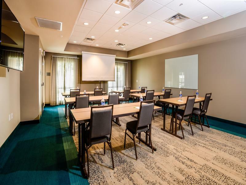 Courtyard Lake Charles Ngoại thất bức ảnh
